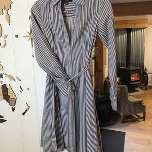 Merona Women’s Size 2 Dress, soft blue with gray stripes